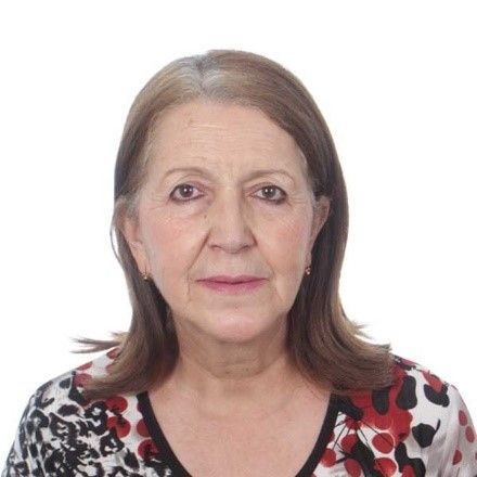 الأستاذة / ويزة قلاز