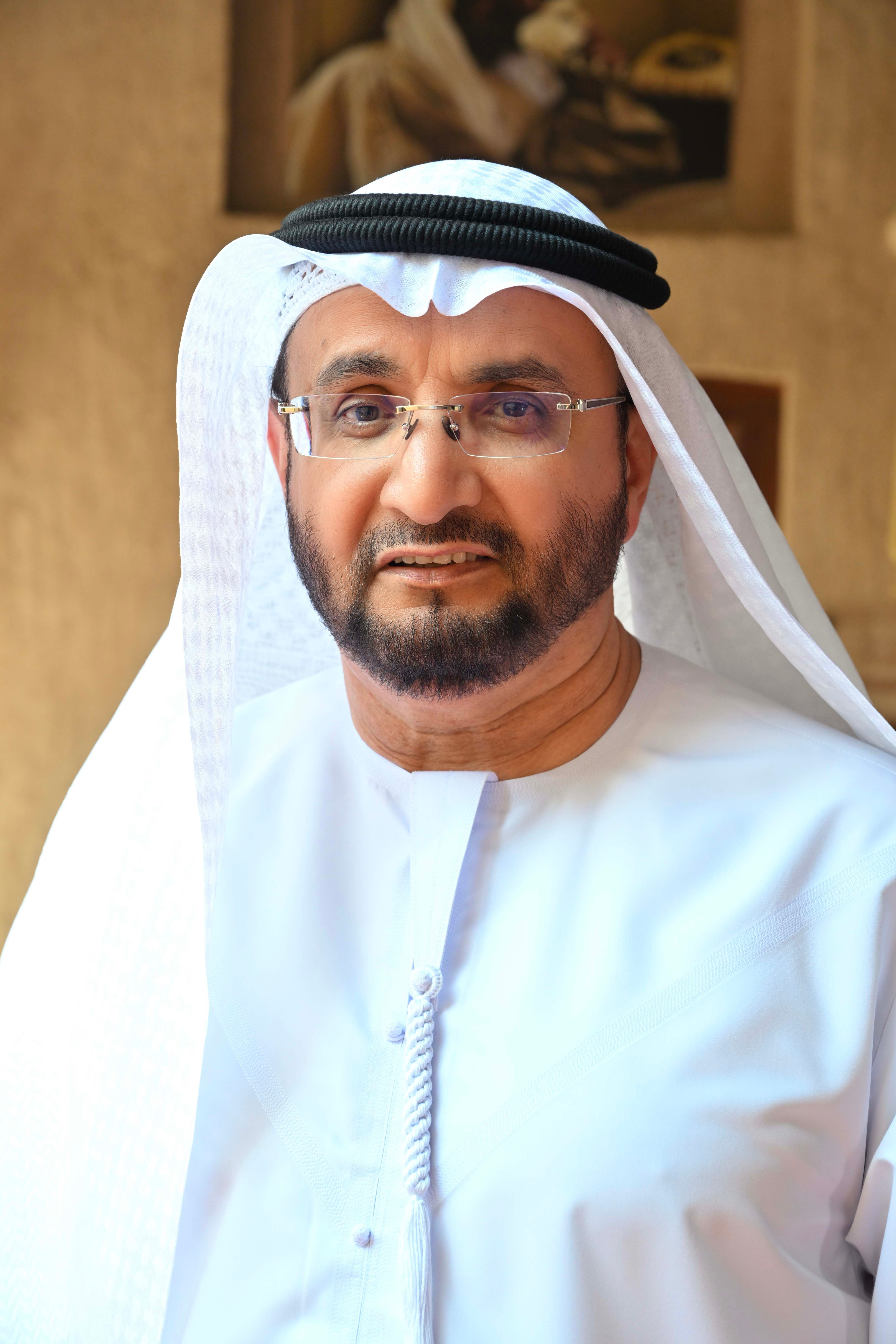 الدكتور / عبدالعزيز محمد الشحي